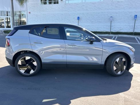 New 2025 Volvo EX30 Ultra w/ Protection Package Premier image 3