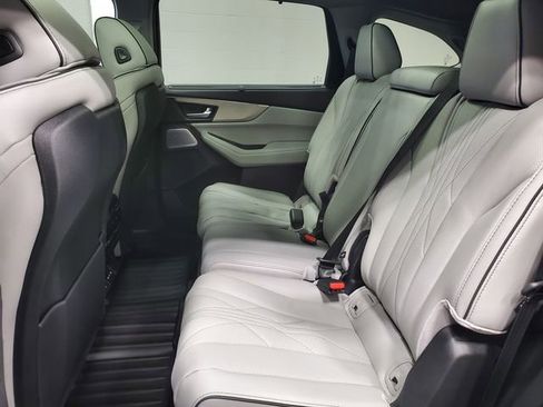 New 2026 Acura MDX w/ Advance Package image 11