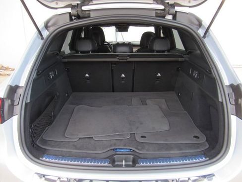 Used 2023 Mercedes-Benz GLC 300 w/ Pinnacle Trim Package image 25