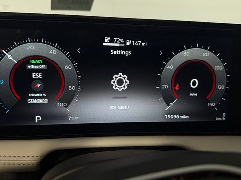 Used 2024 Nissan Ariya FWD image 20