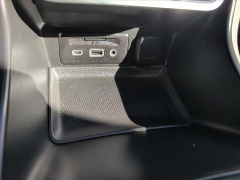 Used 2019 GMC Terrain SLT w/ Preferred Package image 26