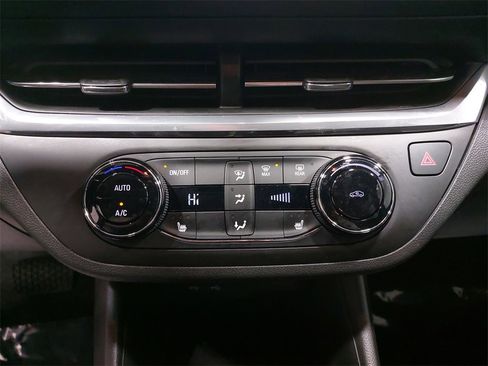 Used 2024 Buick Envista Preferred w/ Convenience I Package image 43