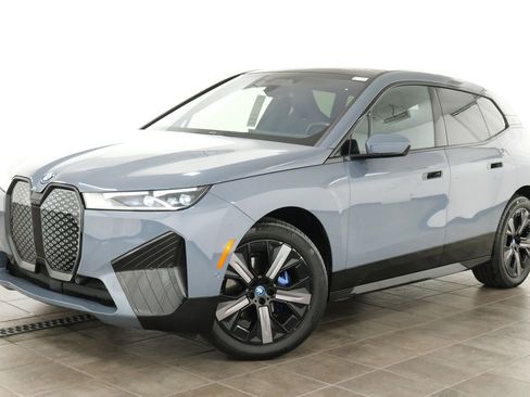 Used 2024 BMW iX xDrive50 w/ Premium Package AWD/4WD image 1
