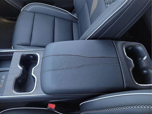 New 2026 GMC Acadia Denali w/ Super Cruise Package image 20