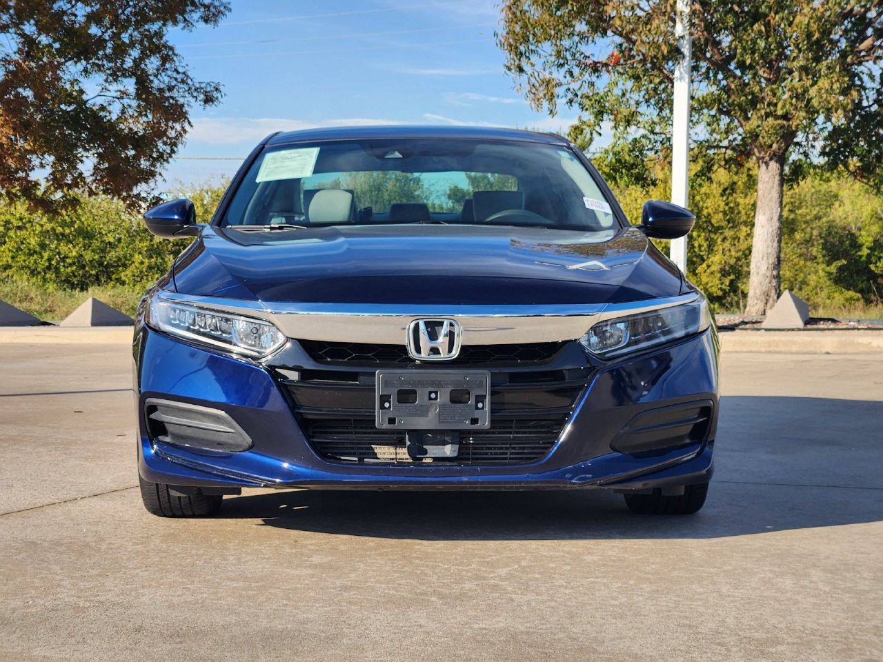Used 2019 Honda Accord LX image 2