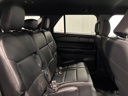 Used 2021 Ford Explorer 4WD Police Interceptor image 25