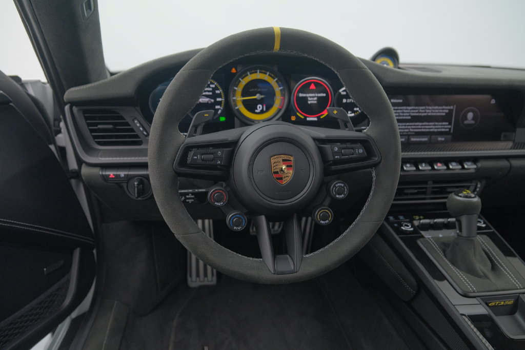 Used 2025 Porsche 911 GT3 RS RWD image 34