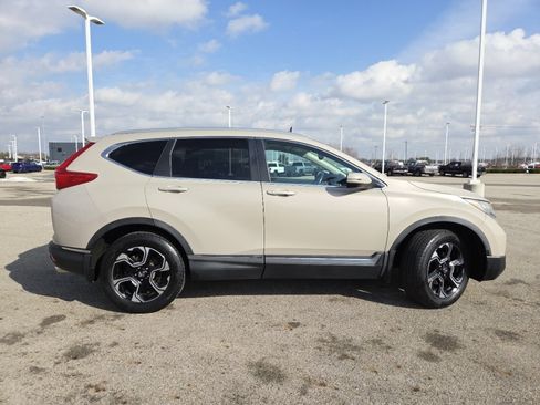 Used 2017 Honda CR-V Touring image 20