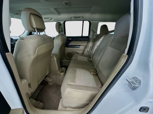 Used 2014 Jeep Patriot Sport w/ Power Value Group AWD/4WD image 26