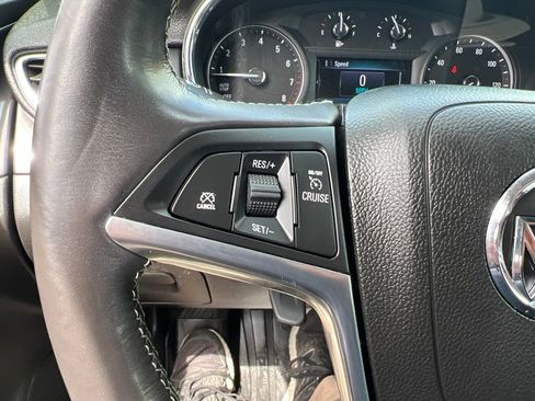 Used 2019 Buick Encore Essence FWD image 58