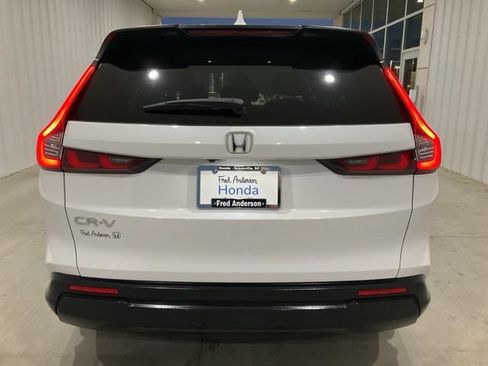 Certified 2025 Honda CR-V LX image 18