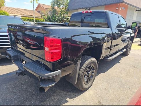 Used 2019 Chevrolet Silverado 2500 LTZ w/ Duramax Plus Package AWD/4WD image 3