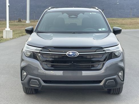 Used 2026 Subaru Forester Touring AWD/4WD image 6