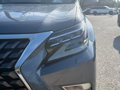 Used 2023 Lexus GX 460 Premium w/ Premium Package AWD/4WD image 9