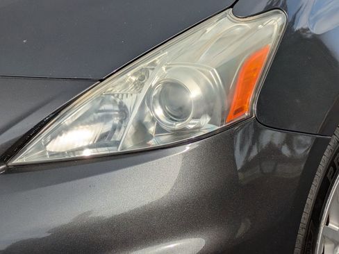 Used 2012 Toyota Prius V Three image 7