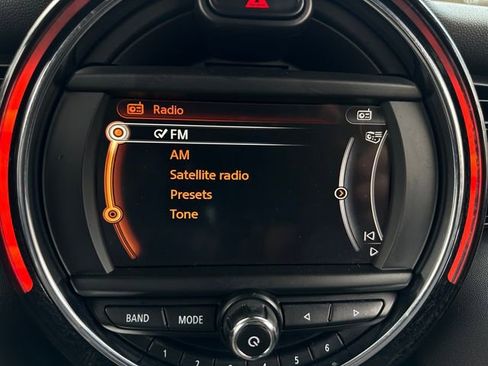 Used 2015 MINI Cooper 2-Door Hardtop image 20