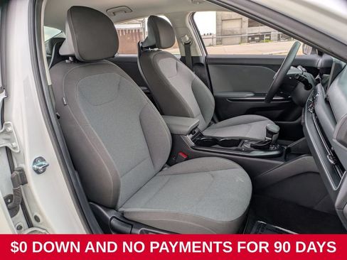 Used 2025 Kia K4 FWD image 28