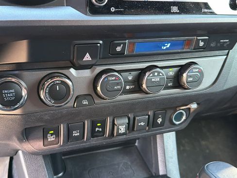 Used 2021 Toyota Tacoma TRD Sport w/ TRD Premium Sport Package image 13