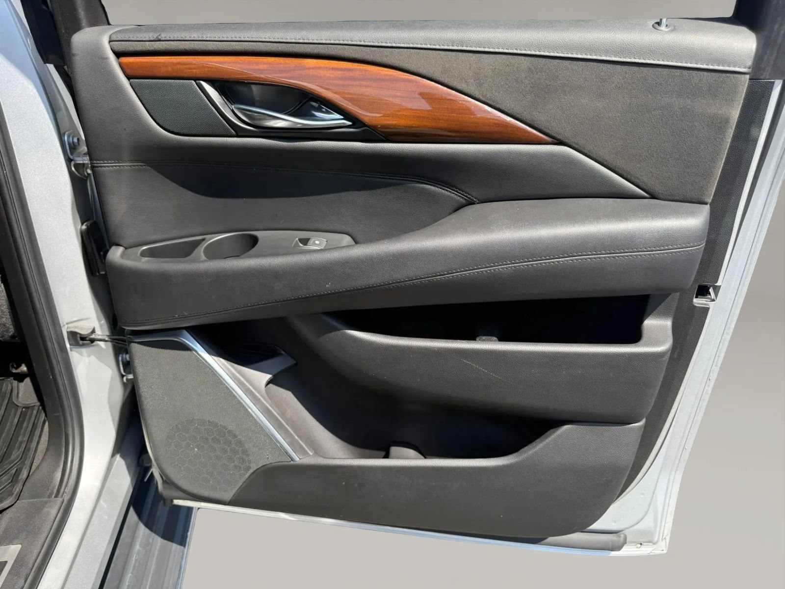 Used 2020 Cadillac Escalade ESV Luxury RWD image 49