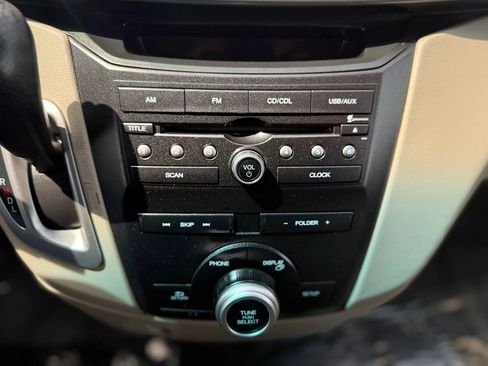 Used 2013 Honda Odyssey LX image 31