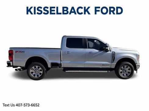 Used 2023 Ford F250 Lariat w/ Chrome Package image 2