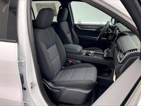 New 2026 GMC Acadia Elevation w/ LPO, Floor Liner Package AWD/4WD image 9