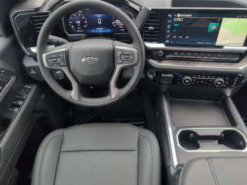 New 2026 Chevrolet Silverado 2500 LTZ w/ LTZ Plus Package AWD/4WD image 29