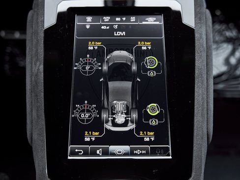 Used 2023 Lamborghini Huracan Tecnica image 69