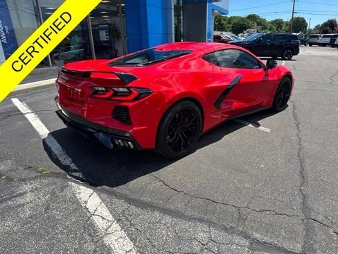 Used 2022 Chevrolet Corvette Stingray Premium Cpe w/ Z51 Performance Package RWD image 7