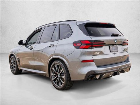 New 2026 BMW X5 xDrive50e w/ Executive Package AWD/4WD image 7