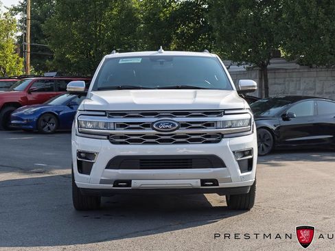 Used 2024 Ford Expedition Max Platinum AWD/4WD image 17