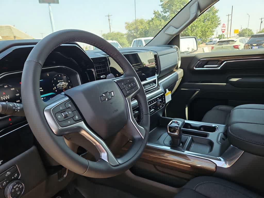 New 2026 Chevrolet Silverado 1500 RST w/ Z71 Off-Road Package AWD/4WD image 10