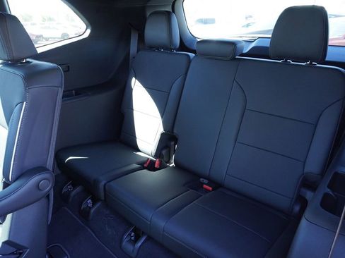 New 2025 Buick Enclave Preferred image 10