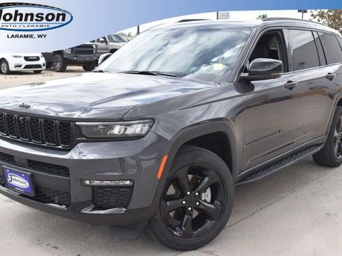 Used 2022 Jeep Grand Cherokee L Limited w/ Luxury Tech Group II AWD/4WD image 1