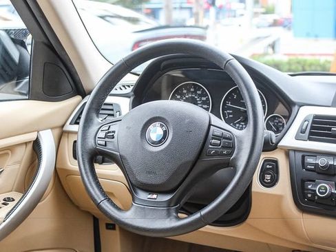 Used 2012 BMW 328i Sedan RWD image 19
