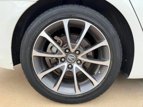 Used 2015 Acura TLX V6 w/ Technology Package FWD image 29