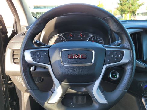Used 2024 GMC Terrain SLE w/ Driver Convenience Package AWD/4WD image 34