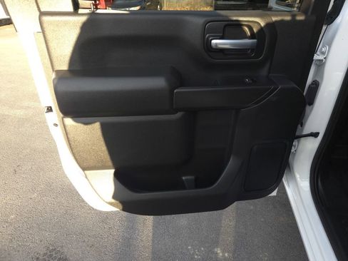 Used 2020 Chevrolet Silverado 2500 W/T w/ WT Convenience Package image 16