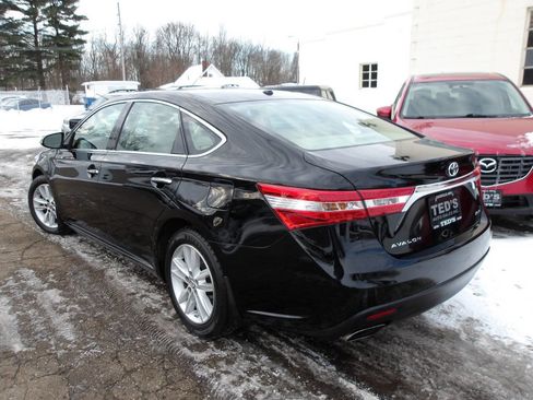 Used 2015 Toyota Avalon XLE Premium image 5