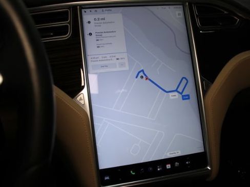 Used 2016 Tesla Model X 90D AWD/4WD image 15