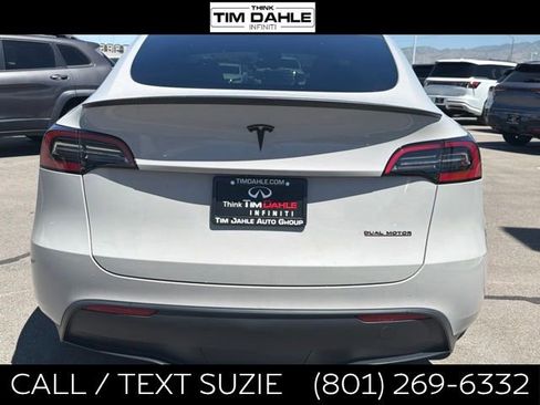 Used 2023 Tesla Model Y Performance AWD/4WD image 9