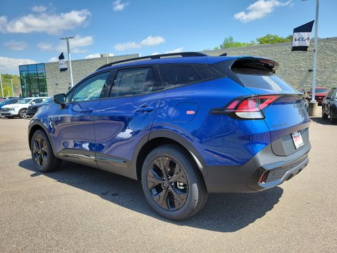 Used 2025 Kia Sportage X-Line w/ Premium Package AWD/4WD image 3