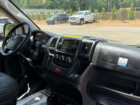 Used 2019 RAM ProMaster 3500 FWD image 14