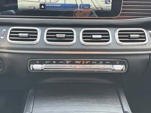 Used 2026 Mercedes-Benz GLE 350 4MATIC image 25