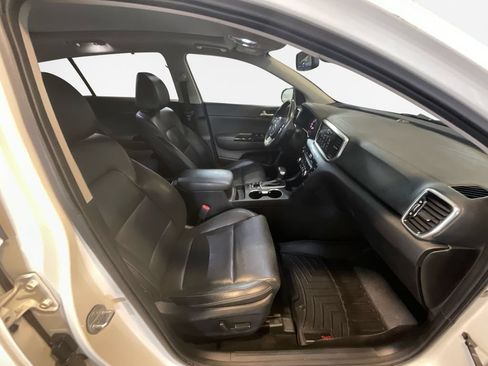 Used 2022 Kia Sportage EX w/ EX Technology Package AWD/4WD image 26