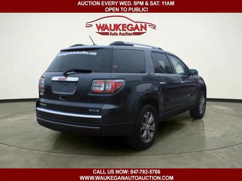 Used 2014 GMC Acadia SLT image 3
