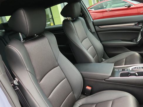 Used 2022 Honda Accord Sport image 26