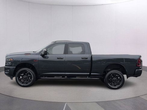 New 2026 RAM 2500 Big Horn AWD/4WD image 2