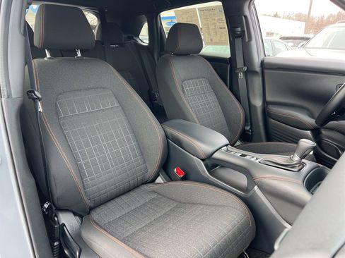 Used 2026 Honda HR-V Sport image 25