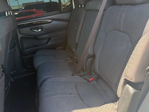 Used 2023 Honda Pilot Sport image 6